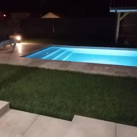 Villa Adishatz, New House, Pool & Garden